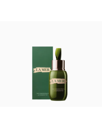 LA MER La Mer Concentrated Essence fades acne marks, soothes the barrier and nourishes the skin